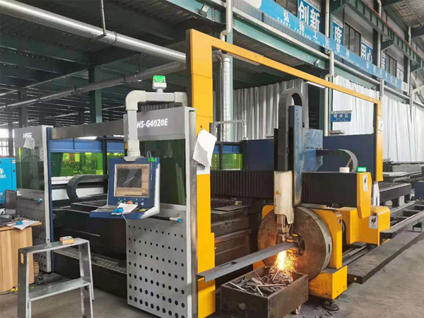 激光切割設(shè)備